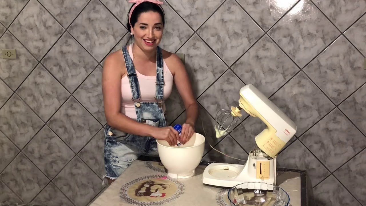 Receita de mousse na batedeira | Sabya Dessa?