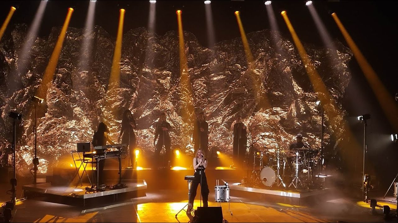 Ellie Goulding | Higher Than Heaven Tour