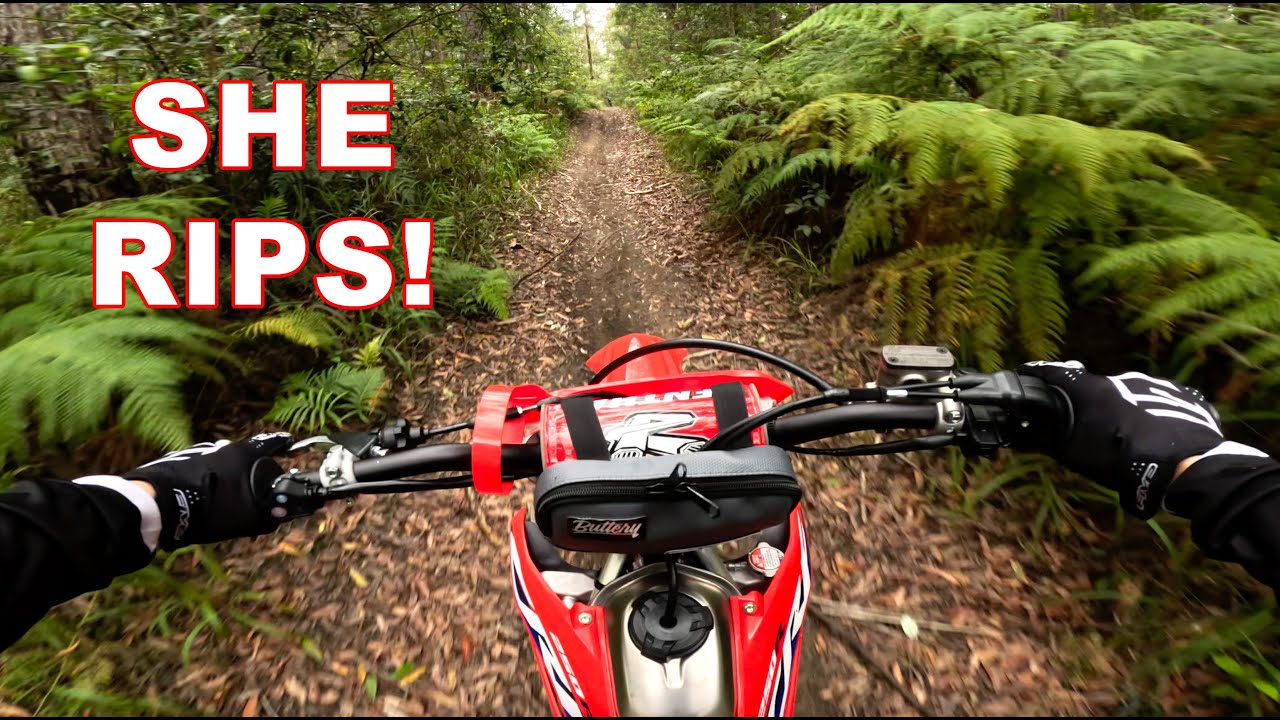 RIPPING the 2023 CRF250R