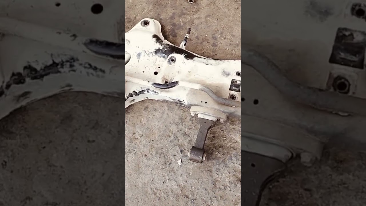 Desi jugaad for steering rack bush 🤣🤣🤣🤣 ..kya kalakari hai 🤣🤣🤣🤣