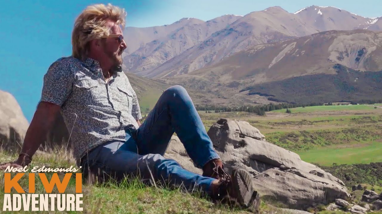 Exclusive: Exploring The Spiritual Centre Of The Universe... 😱 | Noel Edmonds' Kiwi Adventure