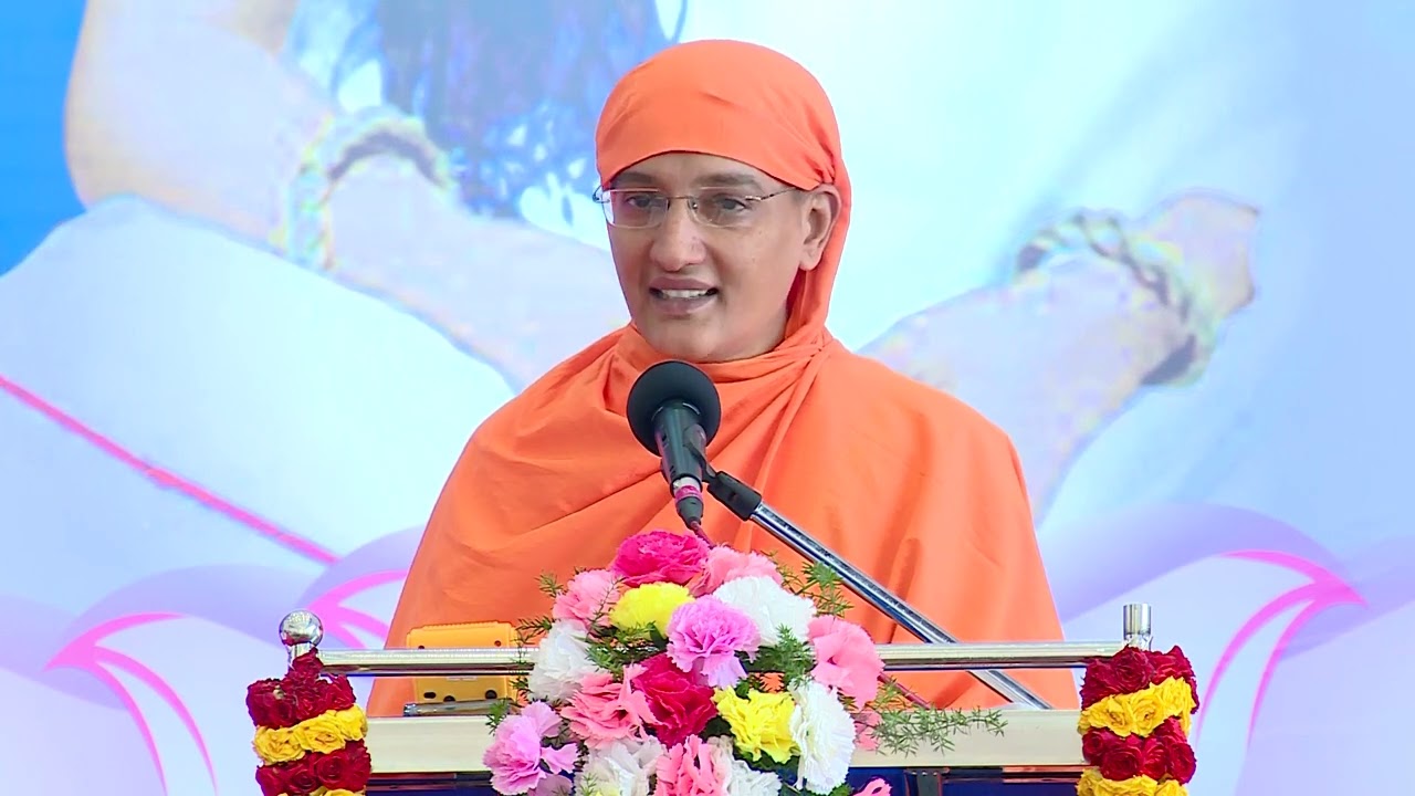 22.Speech: Poojya Mathaji  Prabodhamayi President,  Hamsamba Sharadashrama Hosapete @RVBP Bangalore.