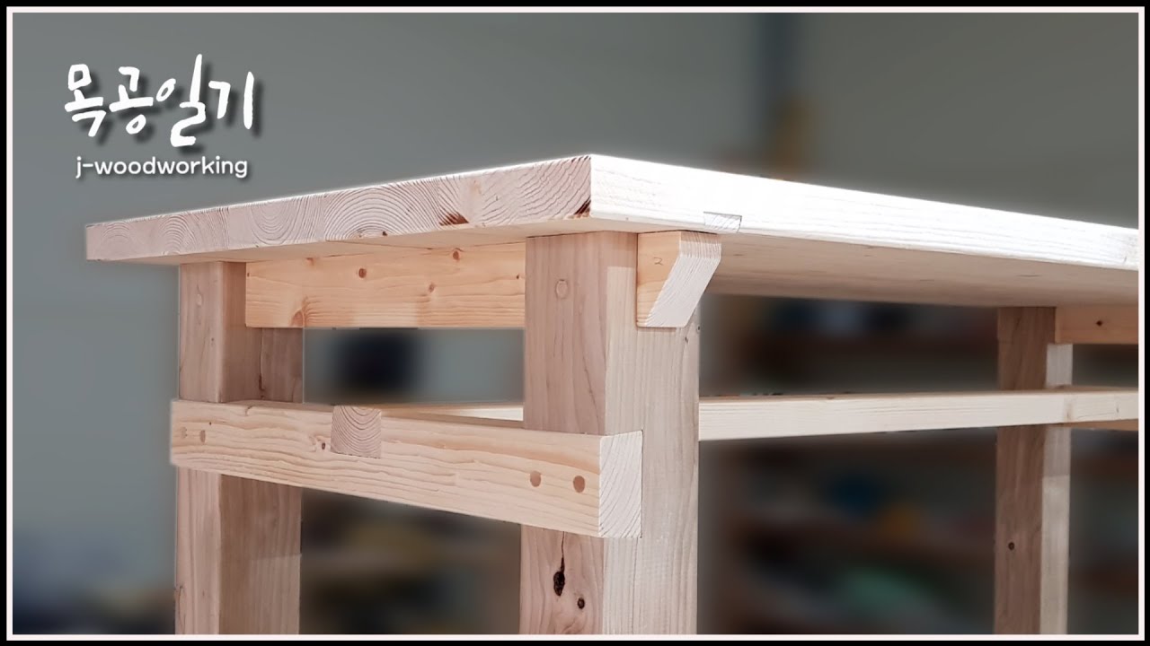 универсальная скамья / Sliding dovetail joints meet dowels for a MULTI-PURPOSE BENCH [woodworking]