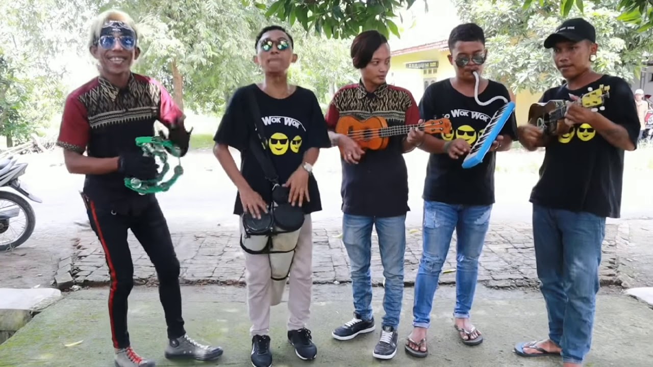 Sayang 2 - Nella Kharisma Cover by Trio Wok Wok dan Pengamen Alay