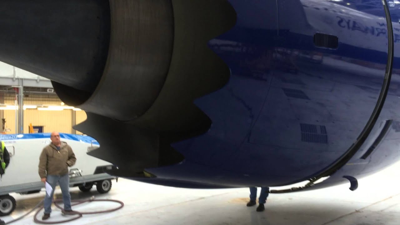 Boeing 787-8, Trent 1000, Thrust Reverser operation.