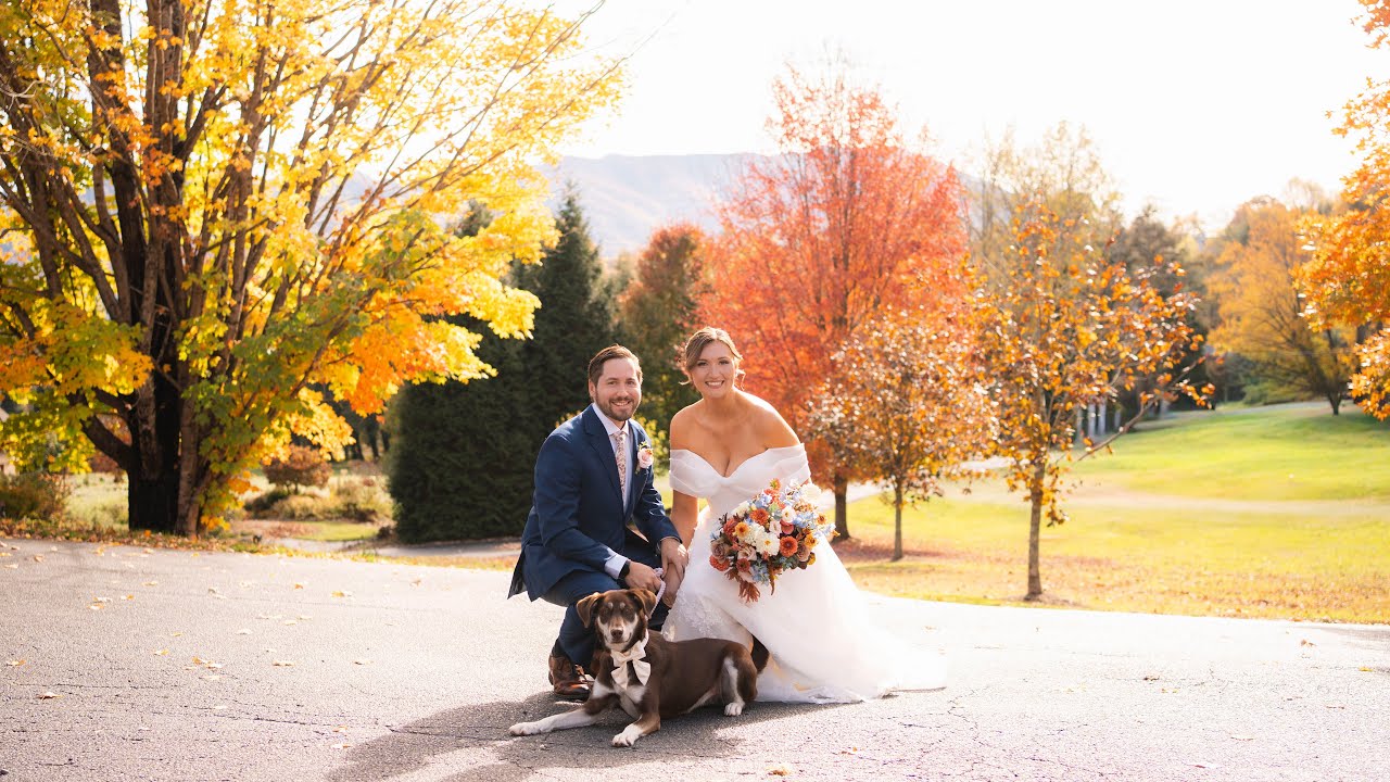 Beautiful Vows and Sweet Wedding Ceremony at Laurel Ridge Country Club | Kelly + Chris