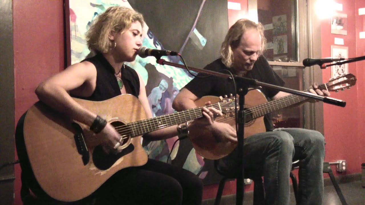 David Pulkingham, Giulia Millanta - La LLorona.MP4