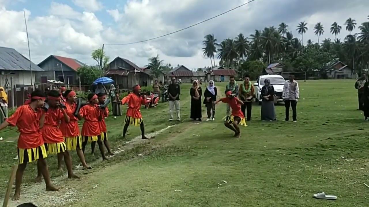 Tari Cakalele Maluku Utara (Khas Suku Kadai) Desa Lekokadai 🌻