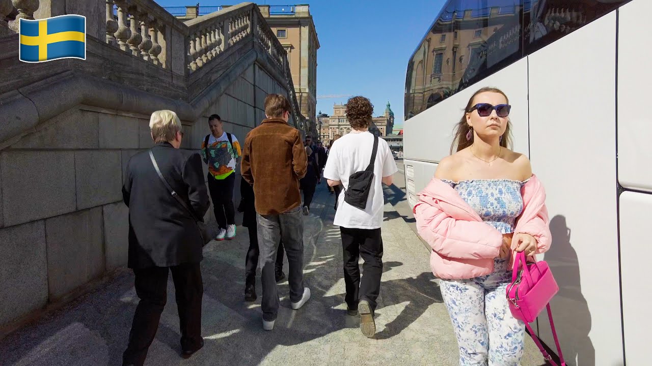 Stockholm Walking Tour - Old Town to Stureplan ☀