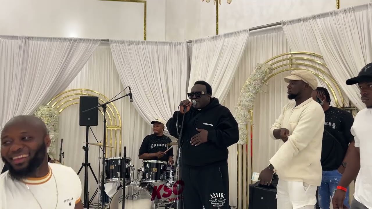 Legendary Performance as King Osupa Shuts Down Belgium Show Despite Instrument Drama