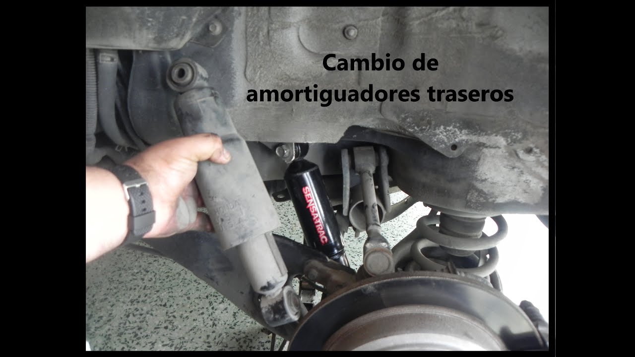 Como cambiar amortiguadores traseros Honda Odyssey 1997 a 2003