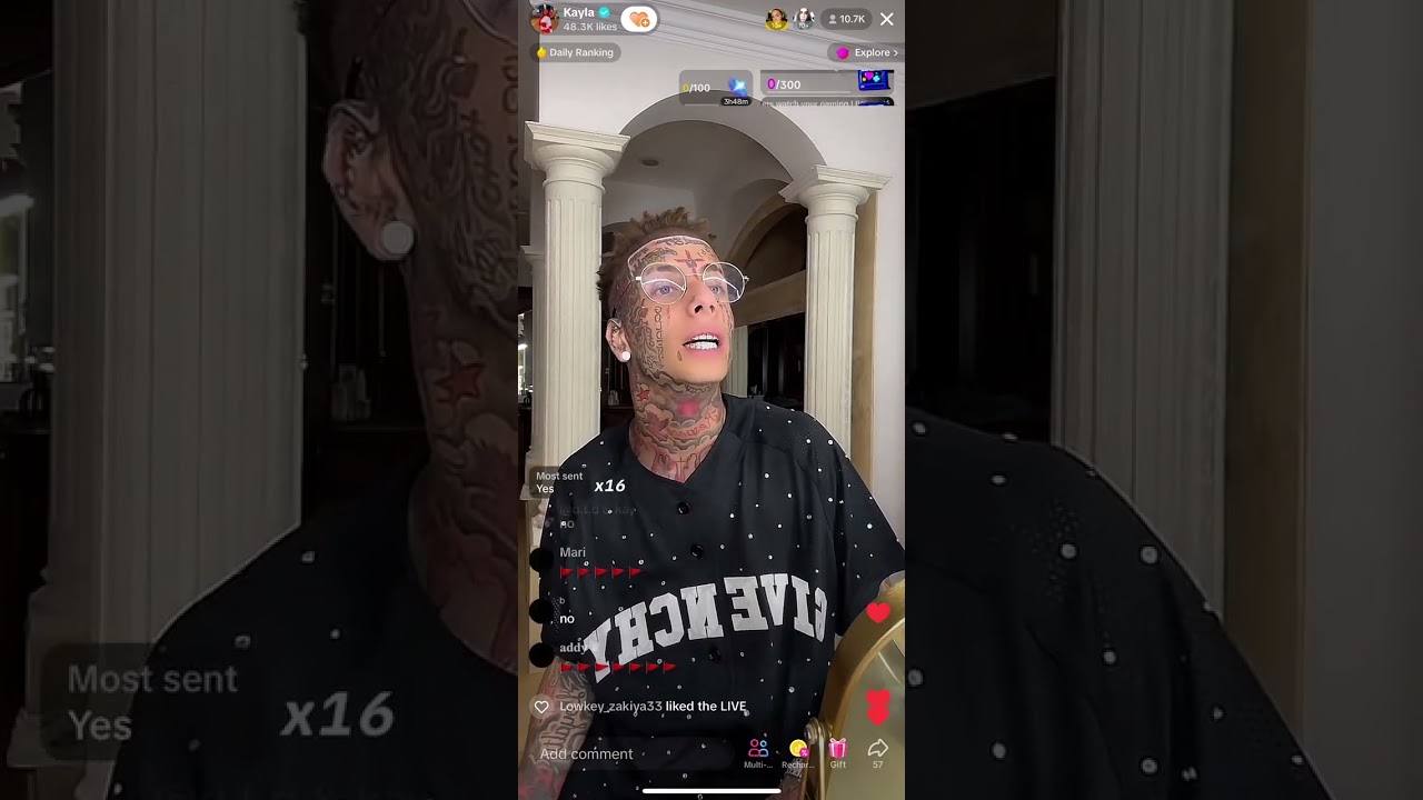 Flyysoulja fighting Kayla full live