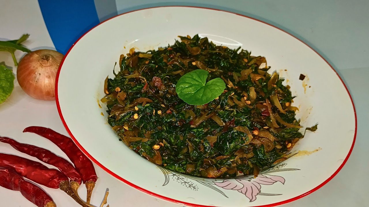 ঔষধি গুণে ভরপুর থানকুনি পাতার ভর্তা রেসিপি। thankuni pata vhorta.