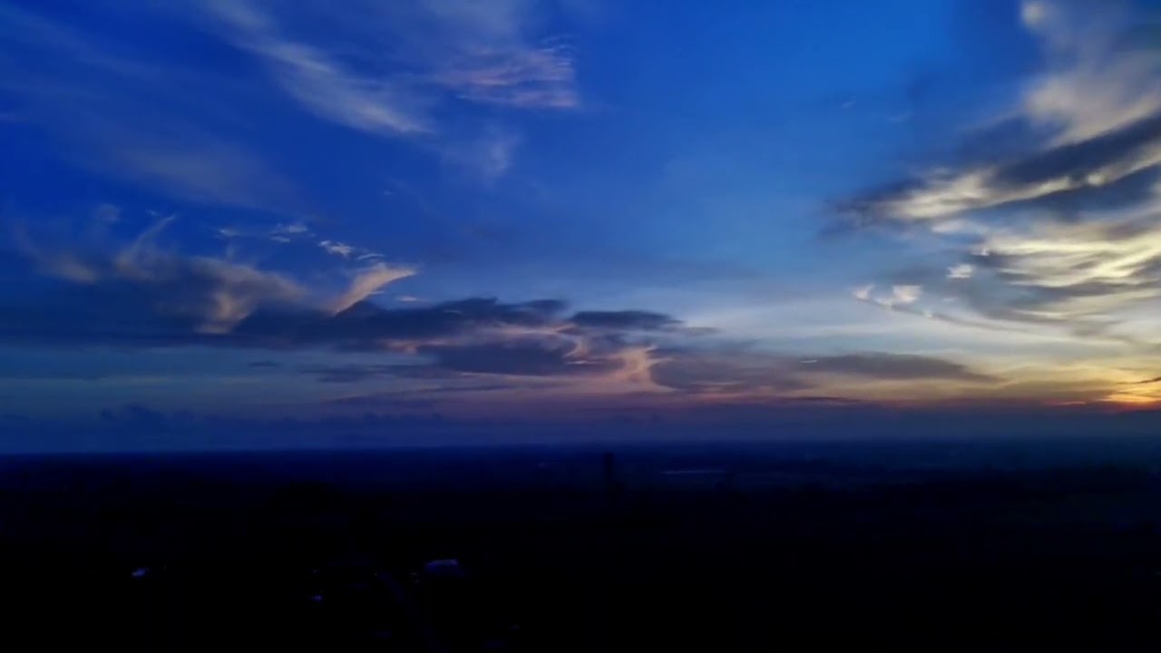 INDAHNYA SUNSET SORE HARI DIDEPAN RUMAH