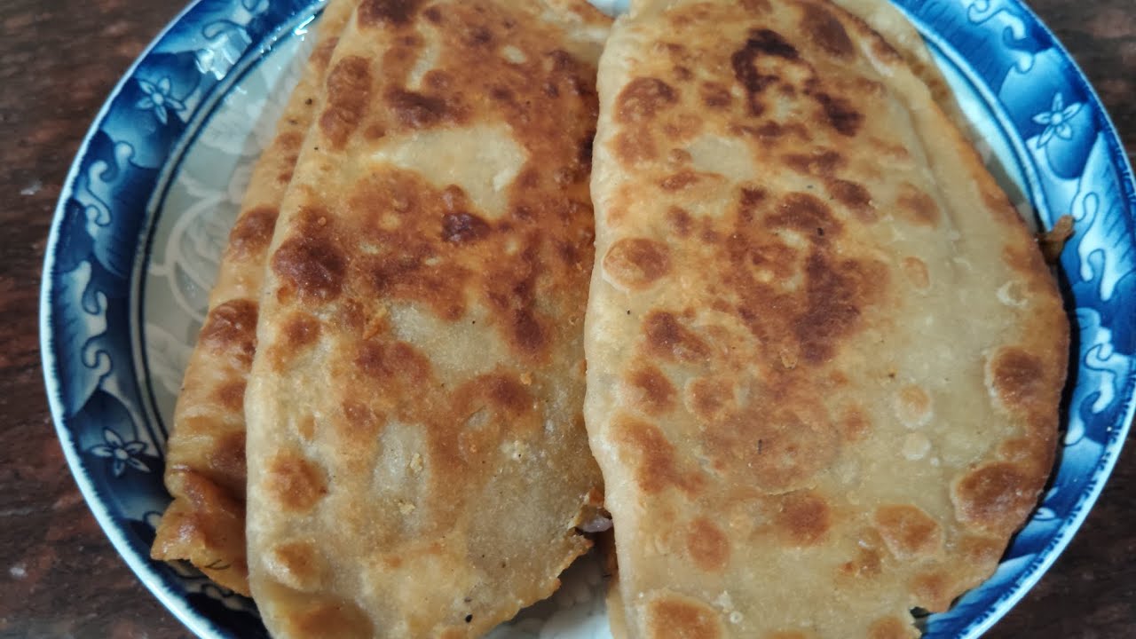 Aloo#paratha #recipe #youtubeshorts  #viralvideo #plz #shere #support #follow me#🙏❤🫕🤝👩‍🍳👀