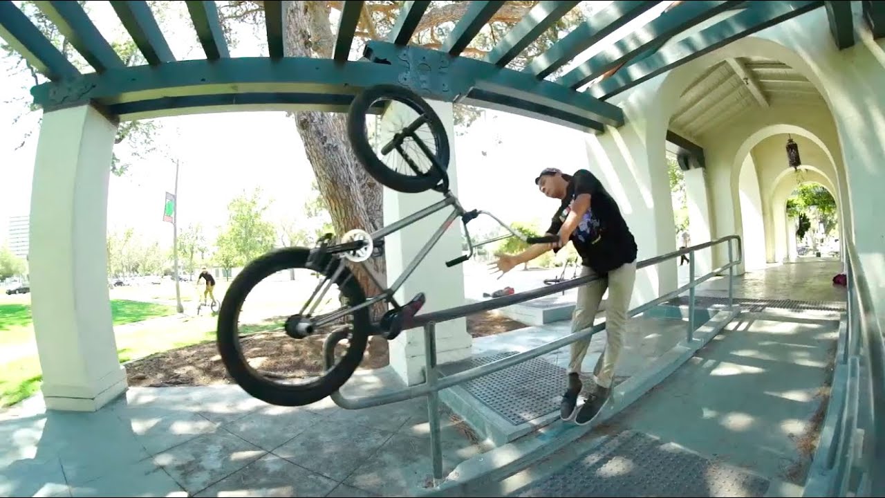STRANGER BMX - Nate's World 11 (BIKING WITH LZ)