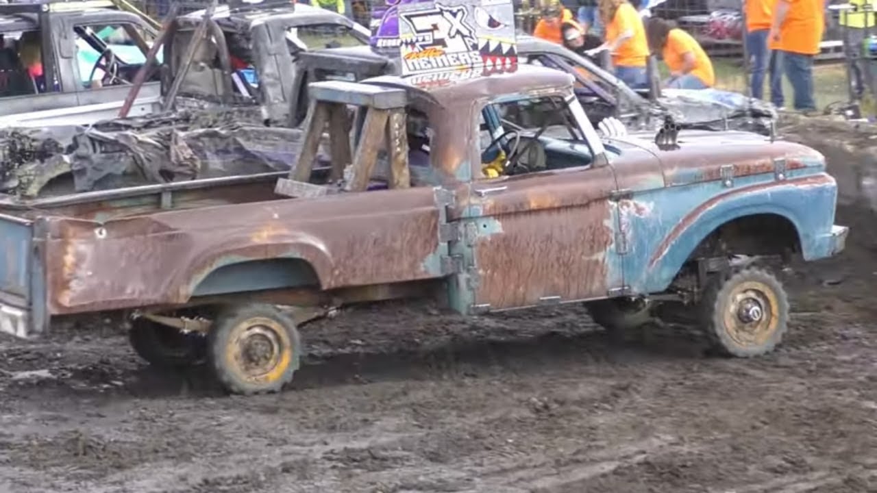 PUMPKIN SMASH 2022 (trucks)