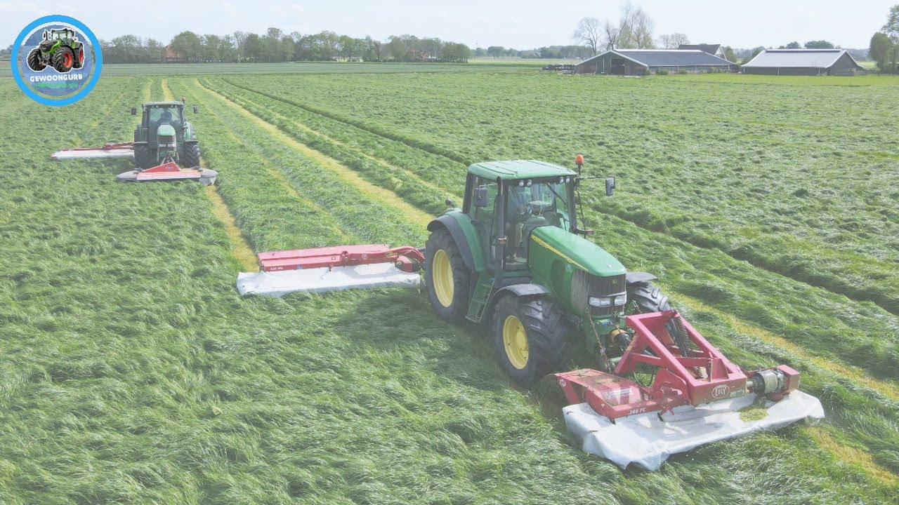 Mowing First Cut 2022 With John Deere 6520 & 6820