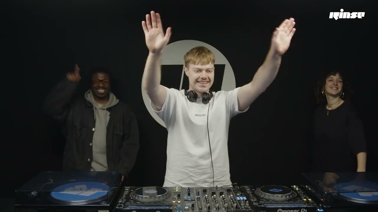 2much invite Faster Horses (DJ Set) | Rinse France