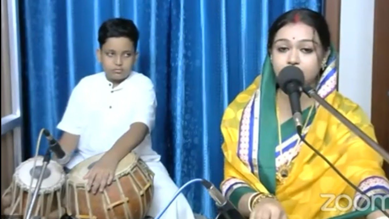 আজ প্রভাতে আচার্য্যদেব শ্রীশ্রীদাদার লেখা মনোমুগ্ধকর সঙ্গীত//দেবযানী  ভট্টাচার্য্যের কণ্ঠে▶️💕