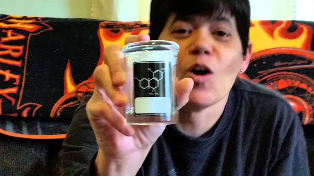 Unboxing #myTHCbox curated by #JaneDro