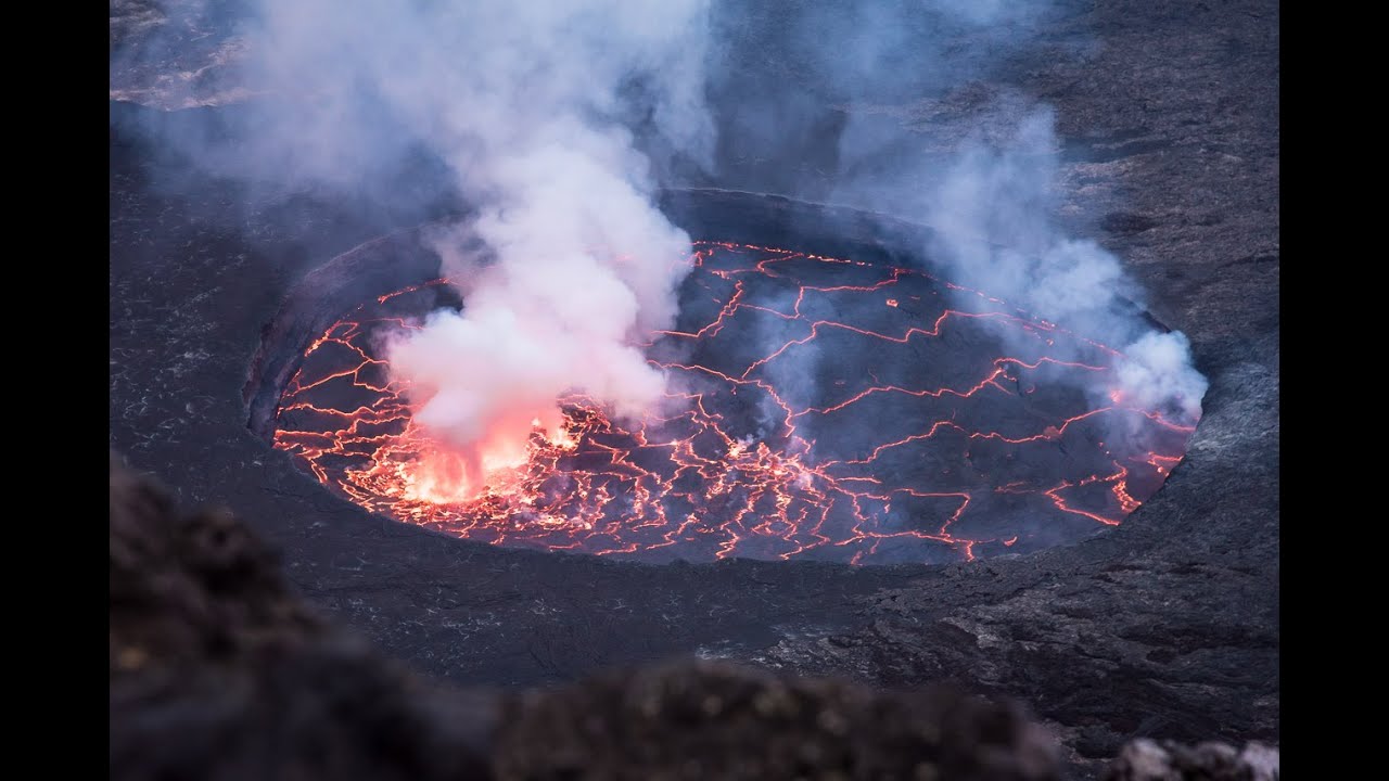Volcanic eruption in D.R.Congo - Nyiragongo erupts 2021