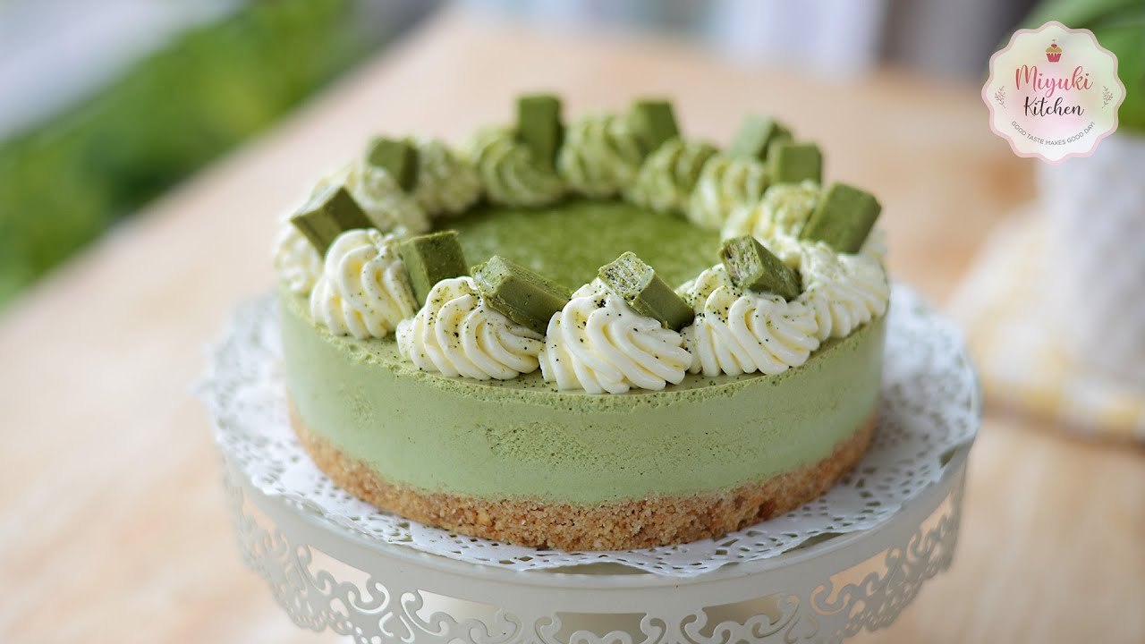 Matcha Mousse Cake (No-bake cake)