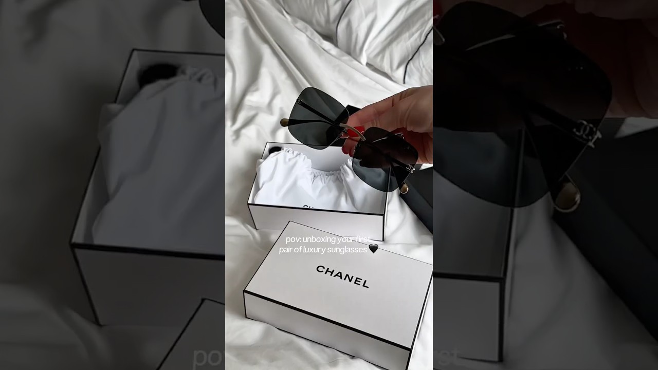 Chanel square sunglasses unboxing - that&rsquo;s a dream 🖤 #chanel #unboxing #eyewear #ugc #ugccreator