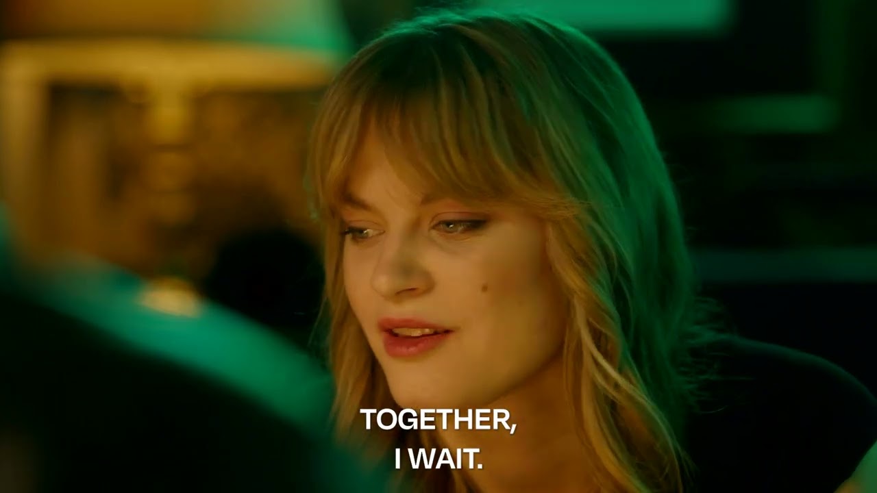 Watching A Girlfriend Realize She’s Dating A Walking Red Flag