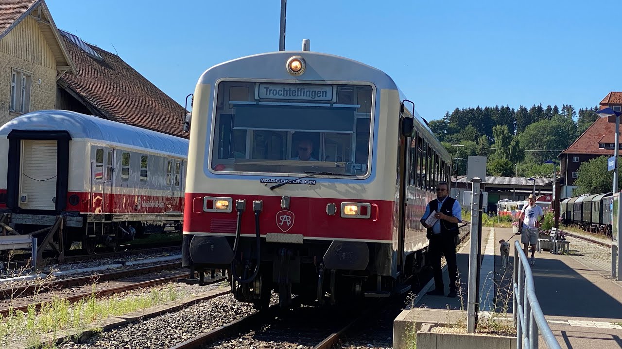 Mit dem NE 81 VT 411 der Schwäbischen-Alb-Bahn von Ulm Hbf nach Münsingen mit Vmax. 80 km/h