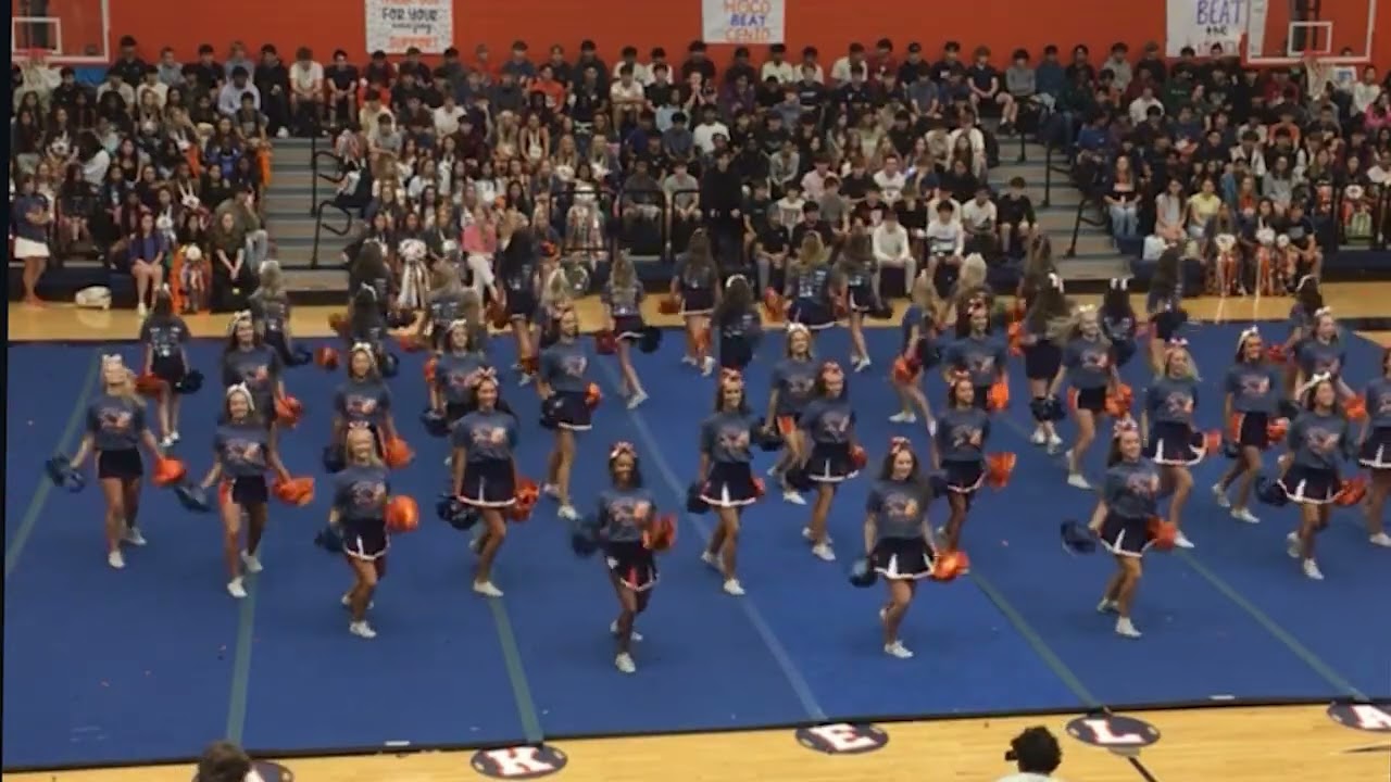 Wakeland Cheer Homecoming Pep Rally Performance
