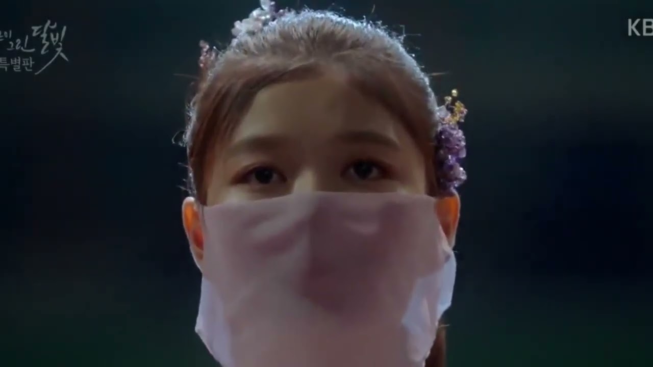 Title: Love in the Moonlight Type: Drama Country: South Korea Song : Love In The Moon By : 3SVIEW