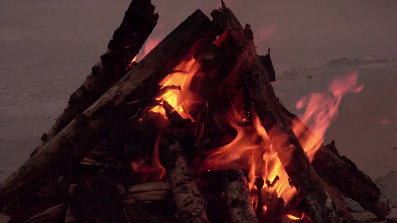 Campfire on Beach 4K Winter scenery