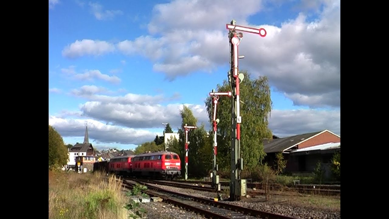 Herbstlaub und Dieselpower im Westerwald