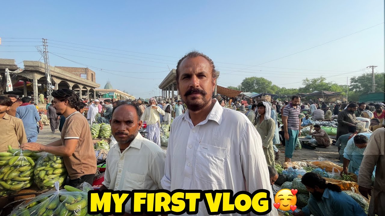 My First Vlog Sabzi Mandi 🥰