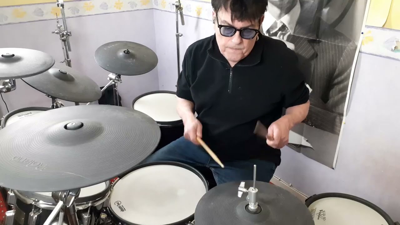 SIMPLE MINDS.ALIVE AND KICKING.drum cover Do Laurent