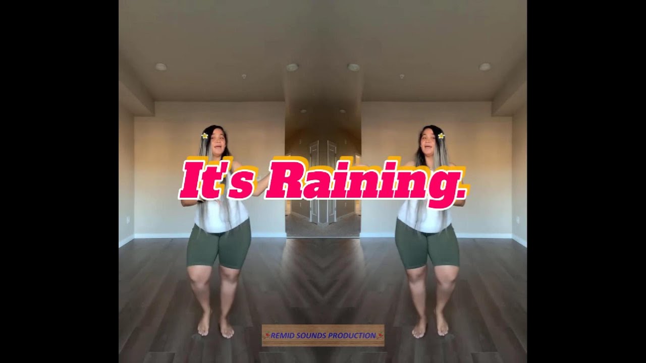 Girls Dancing to 