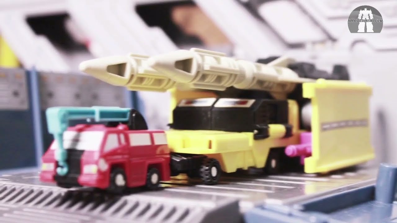 Transformers G1 Micromasters Micro City Transform! - Stop motion
