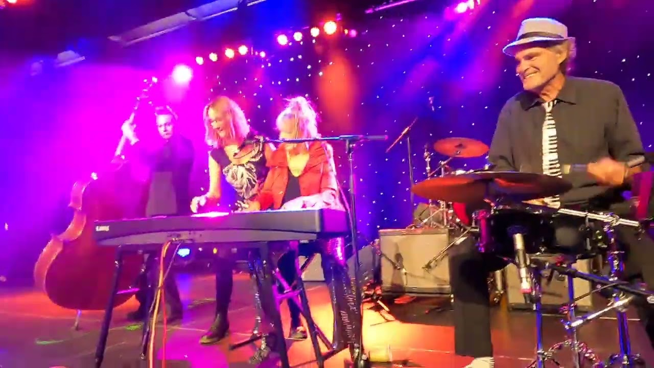 Blues and the Boogie | Jan Preston and Carolyn 