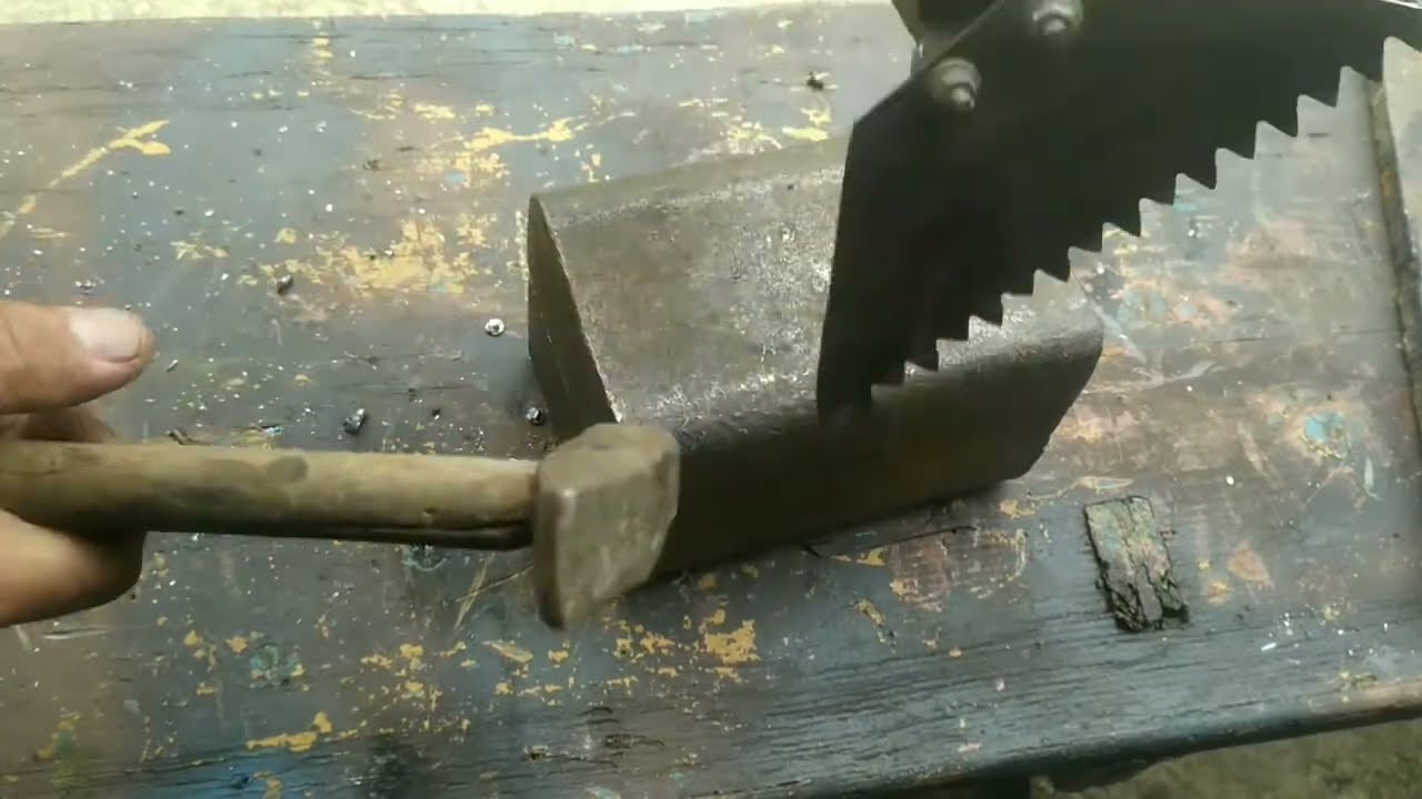 що можна зробити з старої пили.do it yourself