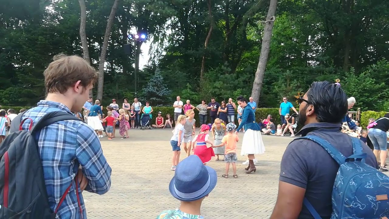 Efteling Negen pleinen festijn 2018 Symbolicaanse hofdans deel 1