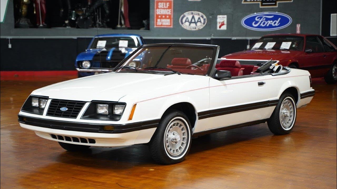 1983 FORD MUSTANG CONVERTIBLE