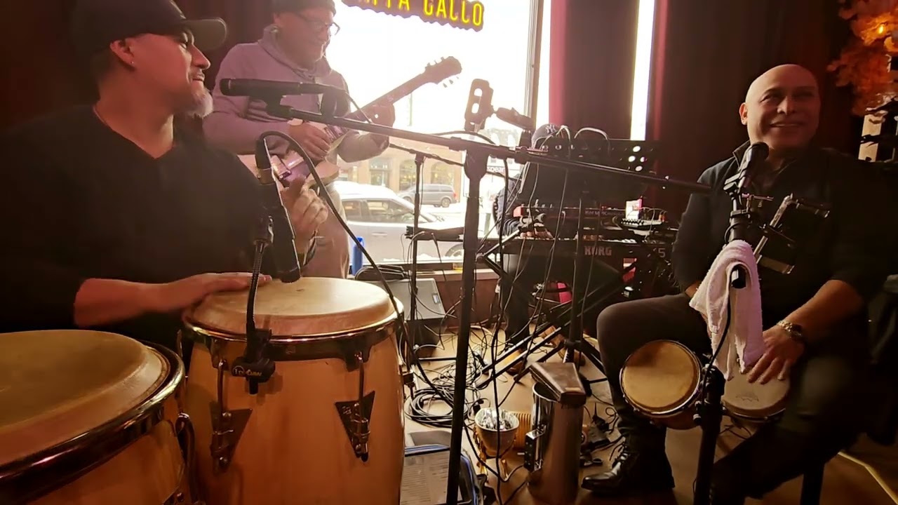 Rumba en el Patio - Jingle Bell Rumba Rock