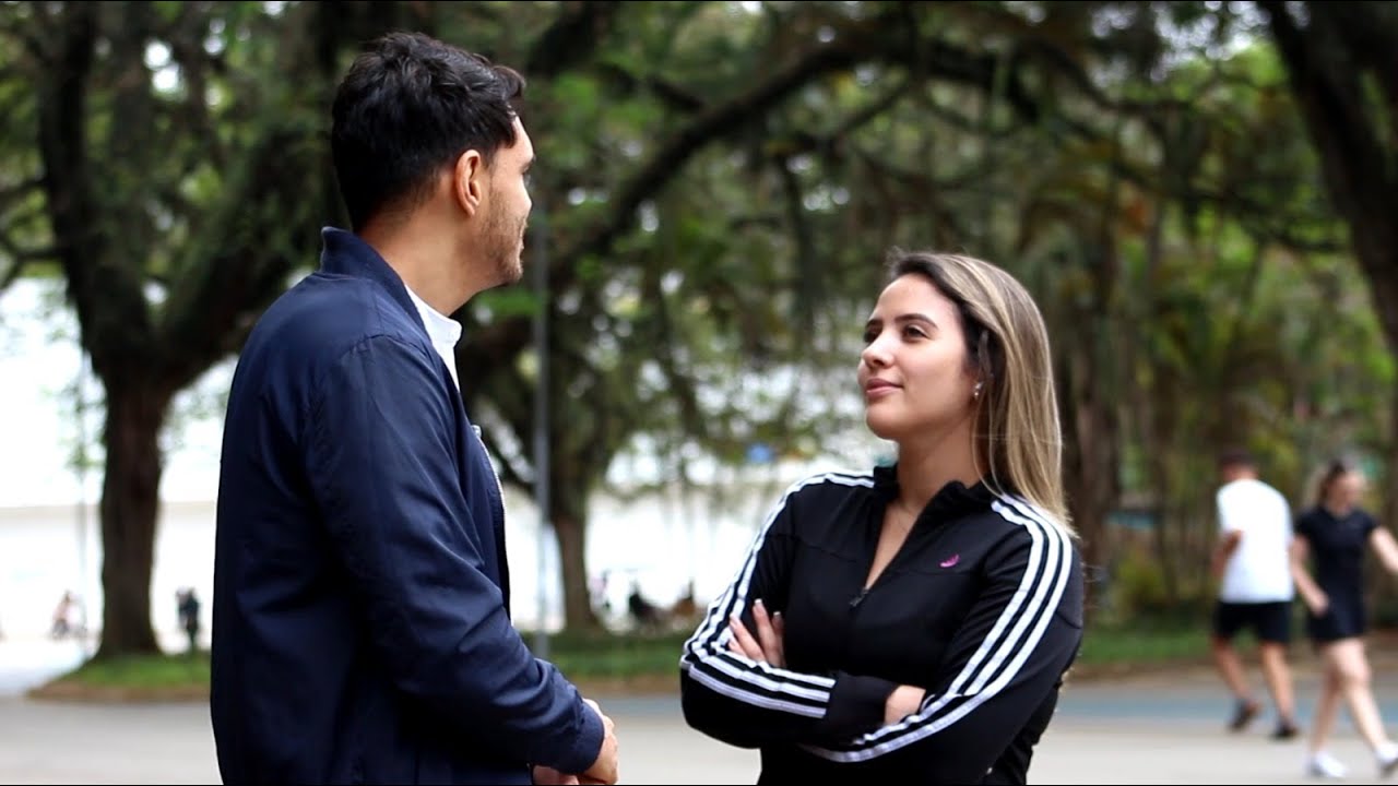 Como Socializar (Em 5 Passos)