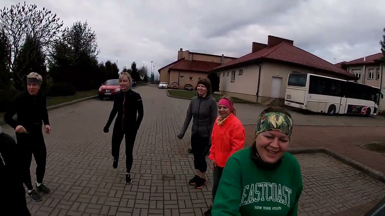 Trening biegania Lidera Winnica - BS+10x400/400 wytrzymałość tempowa + wzmacnianie. (26.03.2023)