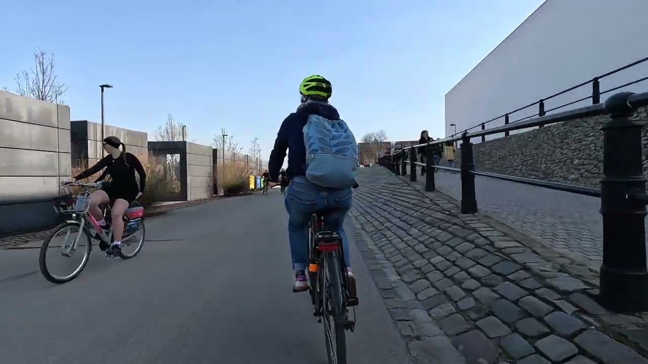 Spring Bike Ride in Warsaw 🌞🚴 | Vistula River Route | March 2026
