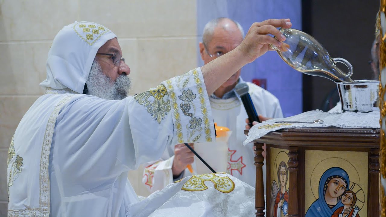 سيامة شمامسة وترقيه شمامسه بيد الانبا رافائيل اسقف عام كنائس وسط القاهره - بالأنبا رويس