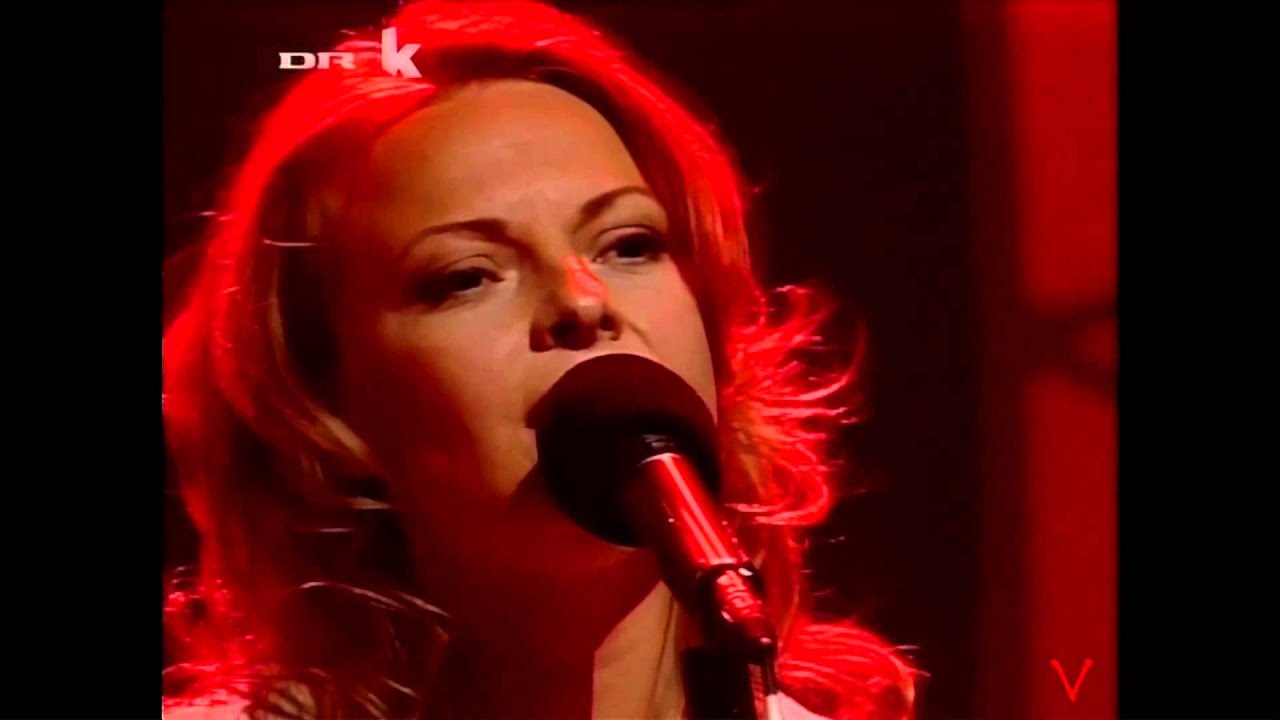 Majbritte Ulrikkeholm - Tenderness (Live)