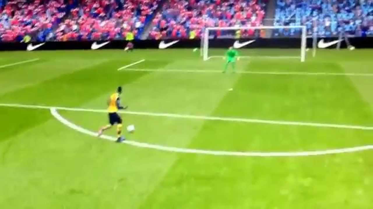 Danny Welbeck funny goal || FIFA 15