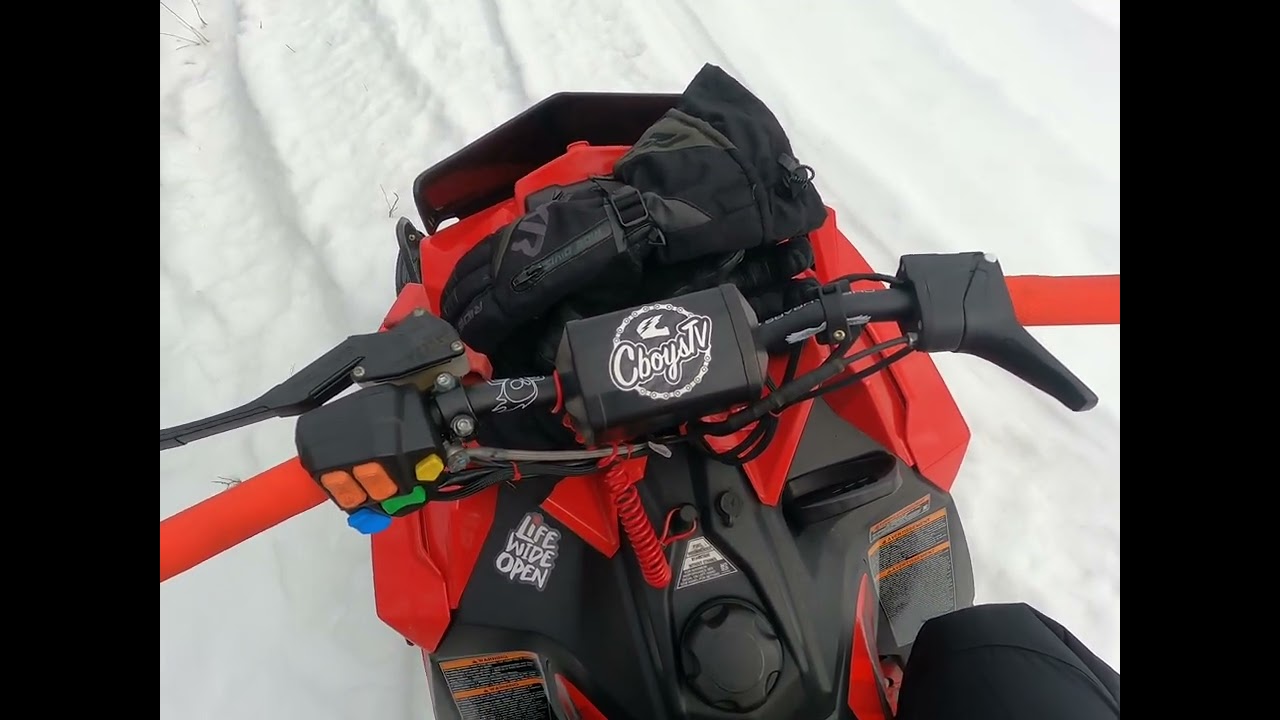 Polaris sks800 146 ditch bangin.